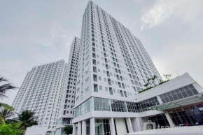 Homey and Good Deal Studio Serpong Garden Apartment By Travelio